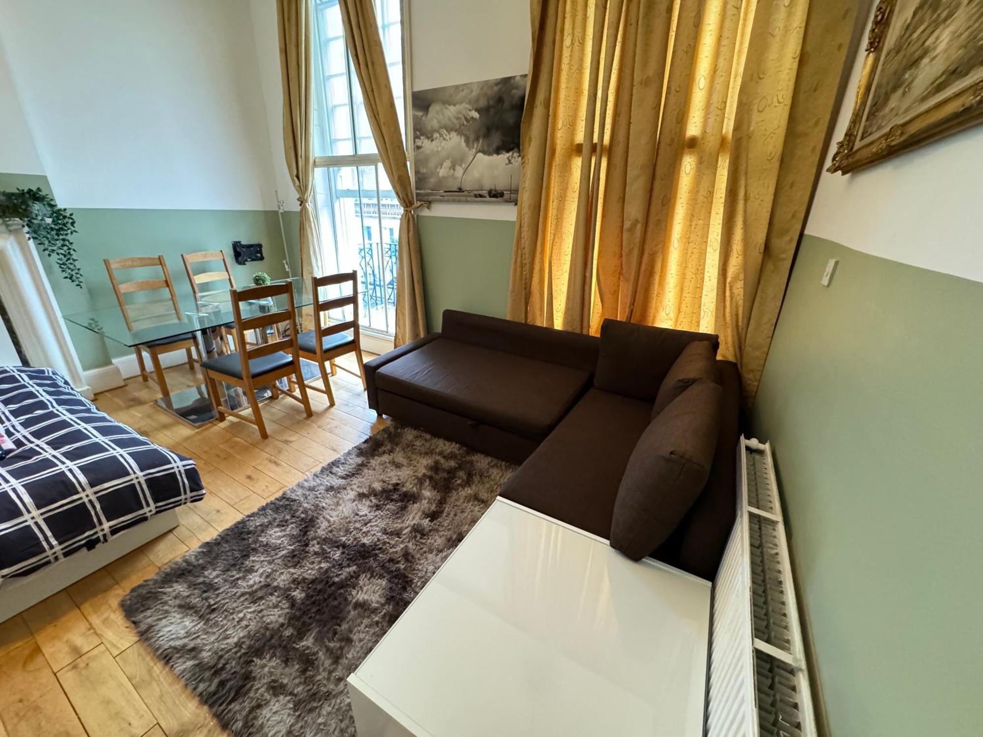 Central And Affordable Flat For 6 People In Zone 1 - Baker Street - With Breakfast Included Londýn Exteriér fotografie